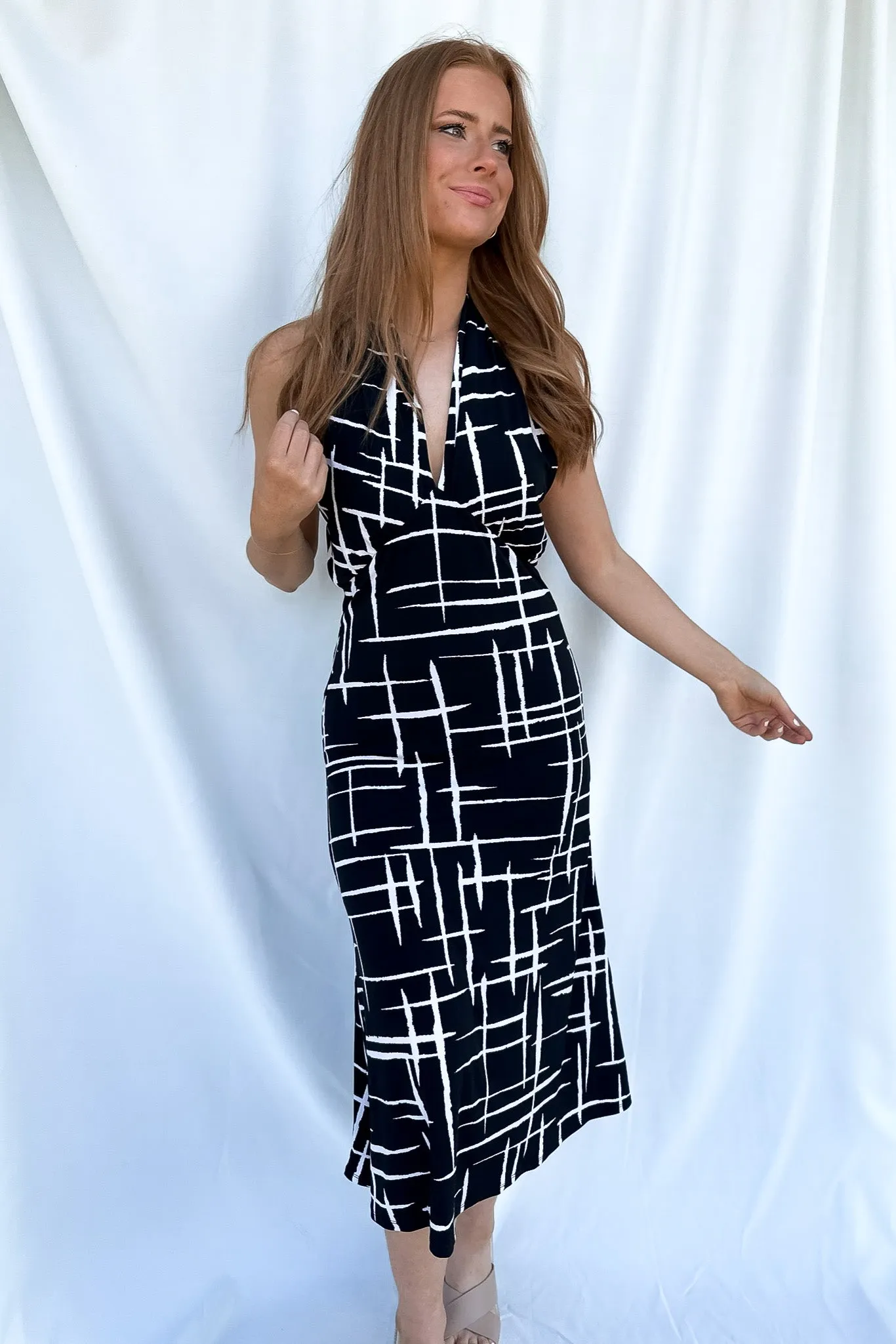 Abstract Halter Maxi Dress Black/Taupe