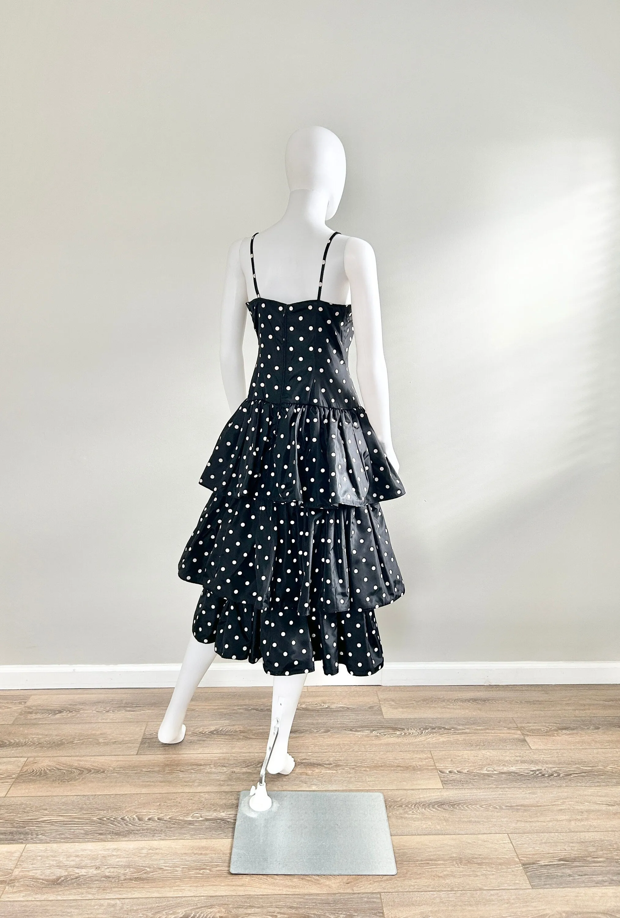 Vintage 1980s Black and White Polka Dot Party Dress / 80s retro taffeta prom dress / Size M